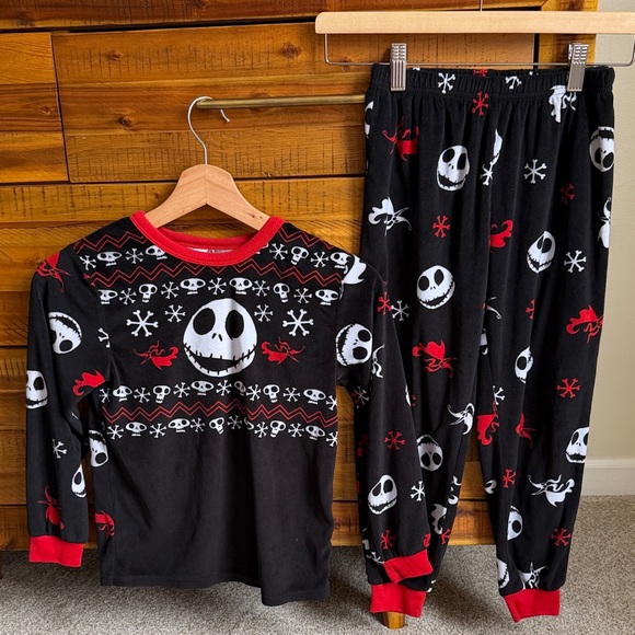 Disney Other - Disney The Nightmare Before Christmas pajamas